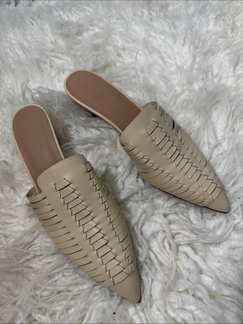 Huma Blanco Cream Pointed-Toe Woven Mule Heels 6 to 6.5
